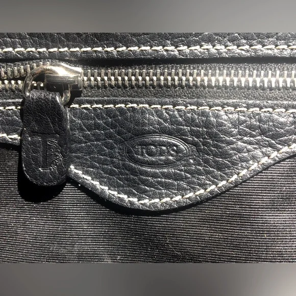 Tod’s Leather Weekender Shoulder Bag Large - Picture 5 of 10